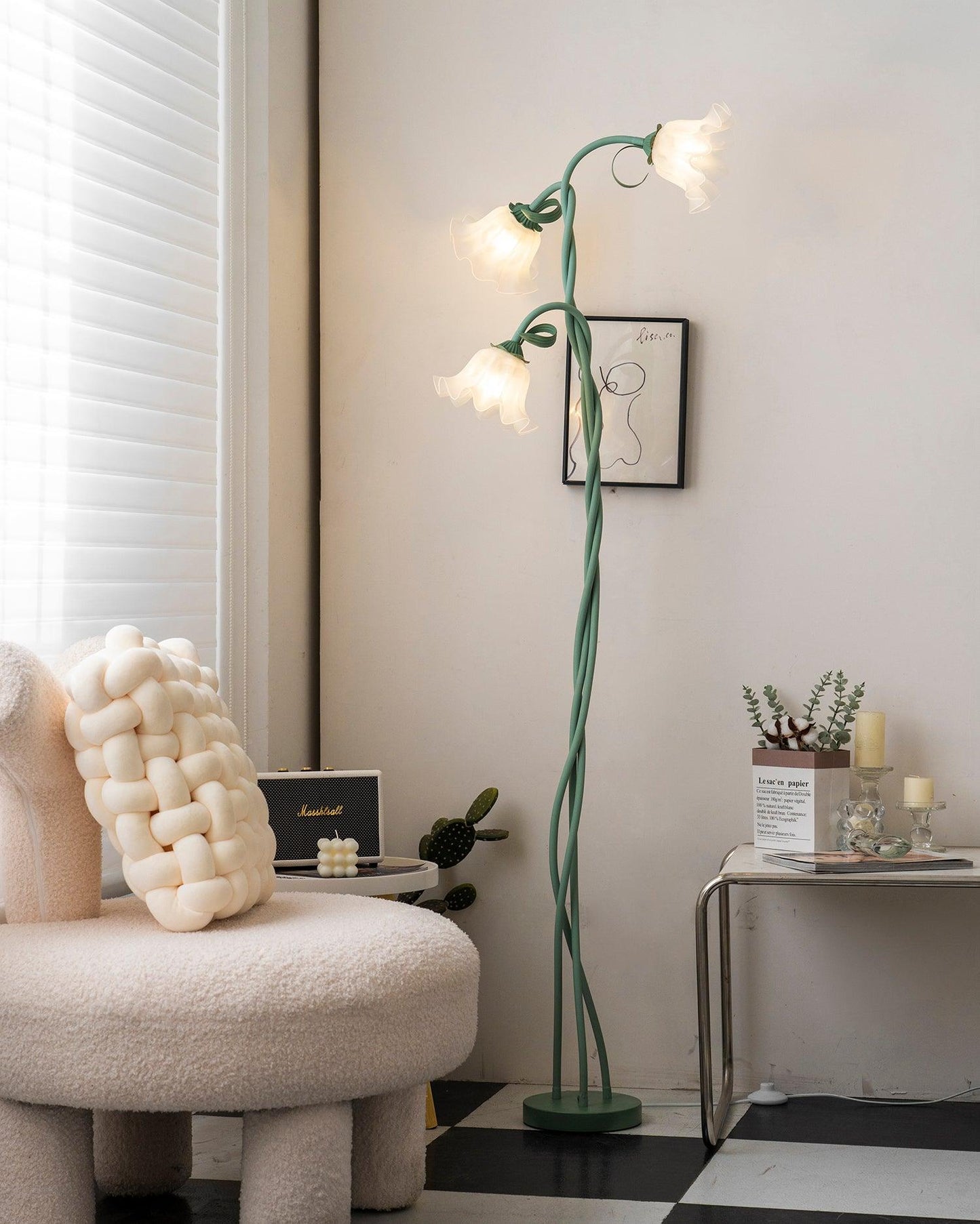 CallaLicht – Elegante Stehlampe im Calla-Blumen-Design