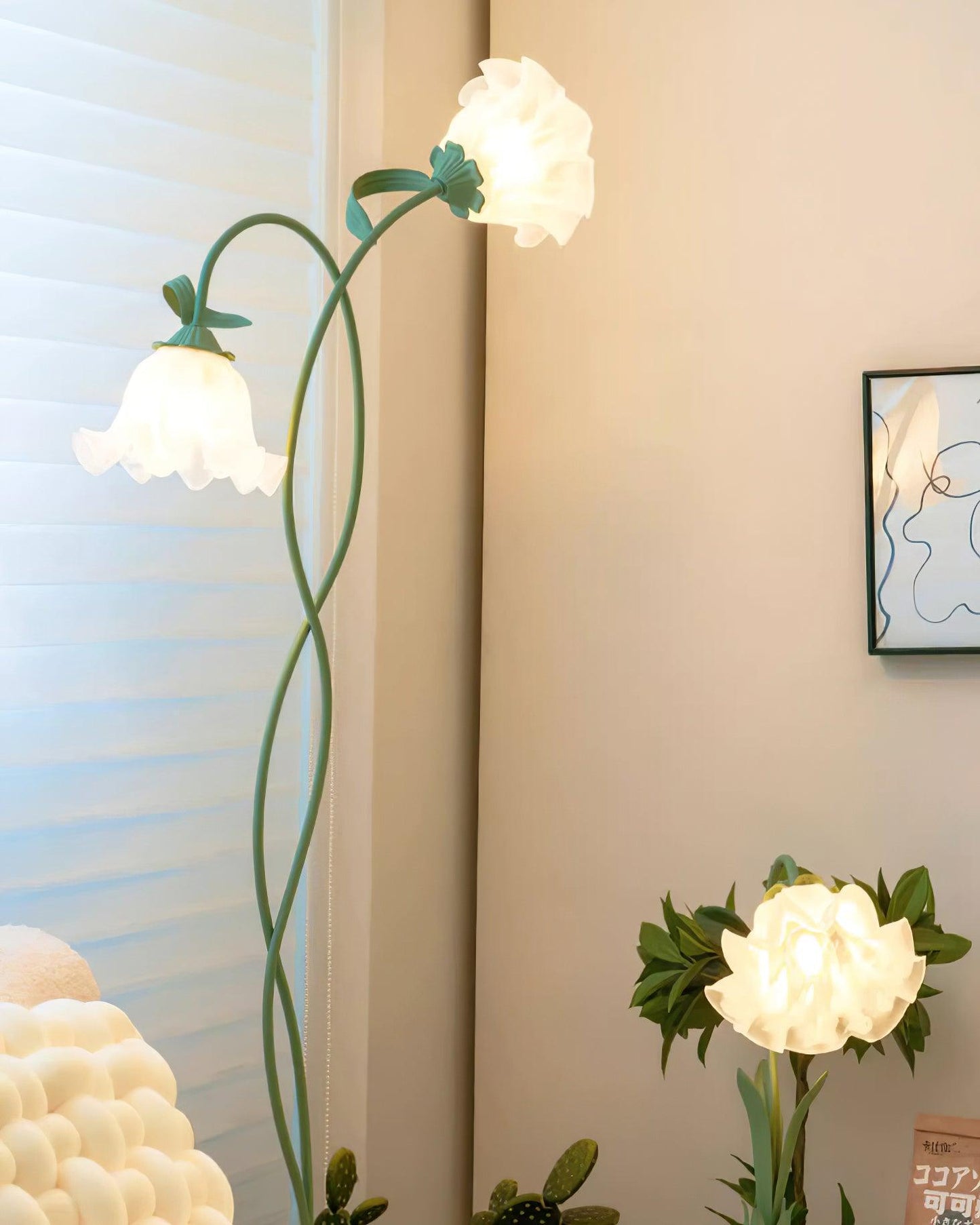 CallaLicht – Elegante Stehlampe im Calla-Blumen-Design