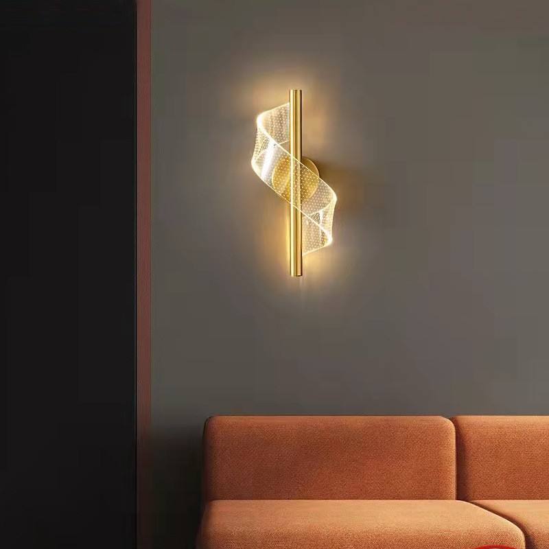 CrystalGlow – Wandlampe mit gläsernem Kronleuchter-Design