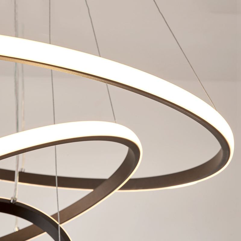 Arisha – Traumhafte LED-Leuchte mit sternenklarem Design