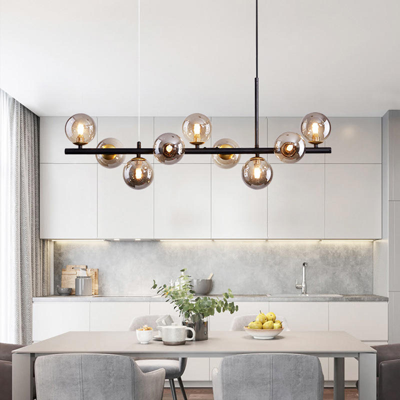GoldLine – Eleganter Esstisch-Kronleuchter mit Designer-Flair