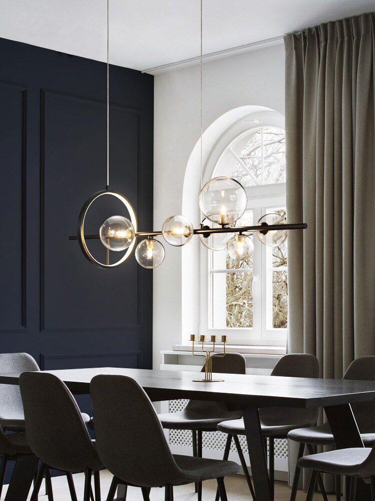 BlasenLicht – Moderner Glasblasen-Kronleuchter mit Lichtspiel