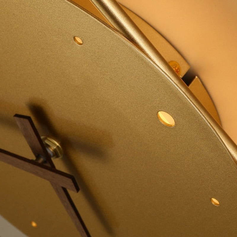 Tarek – Einfache Wanduhr