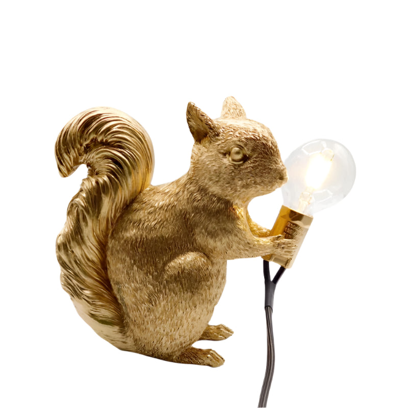 SkandiSquirrel – Niedliche Designer-Tischlampe mit Eichhörnchen