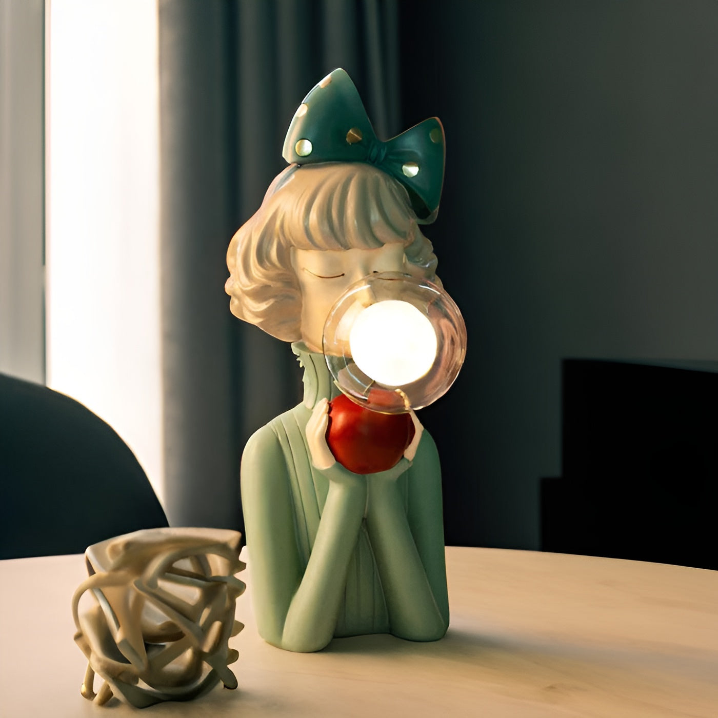 Charmante Bubble Girl Nachttischlampe