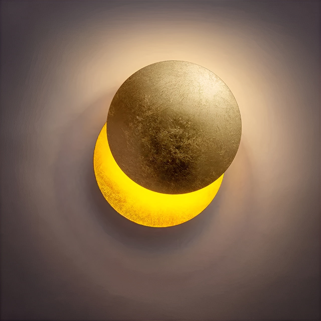 Solar Eclipse - Drehbare LED-Wandleuchte