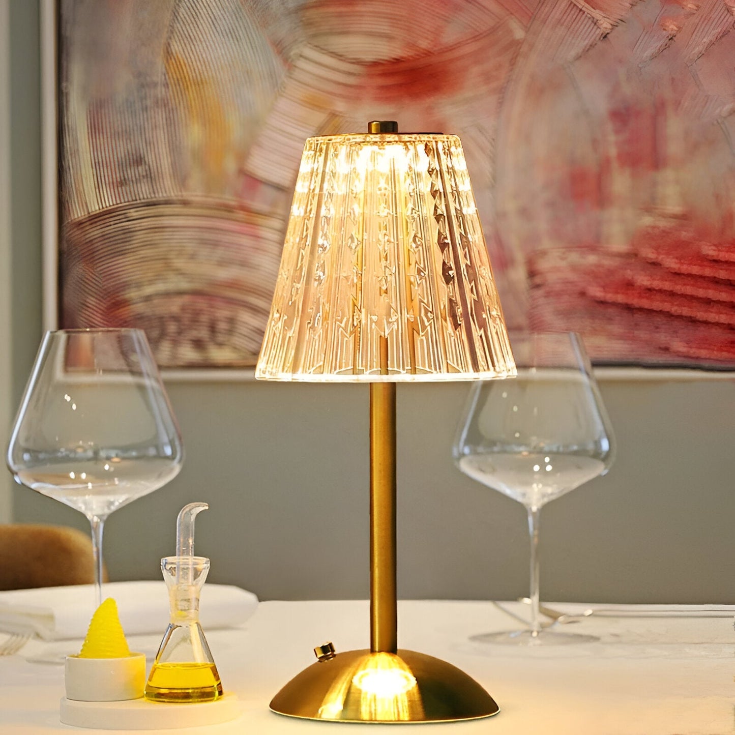 LumiTusker – Retro-Tischlampe im Elefantenstil mit kabelloser Funktion