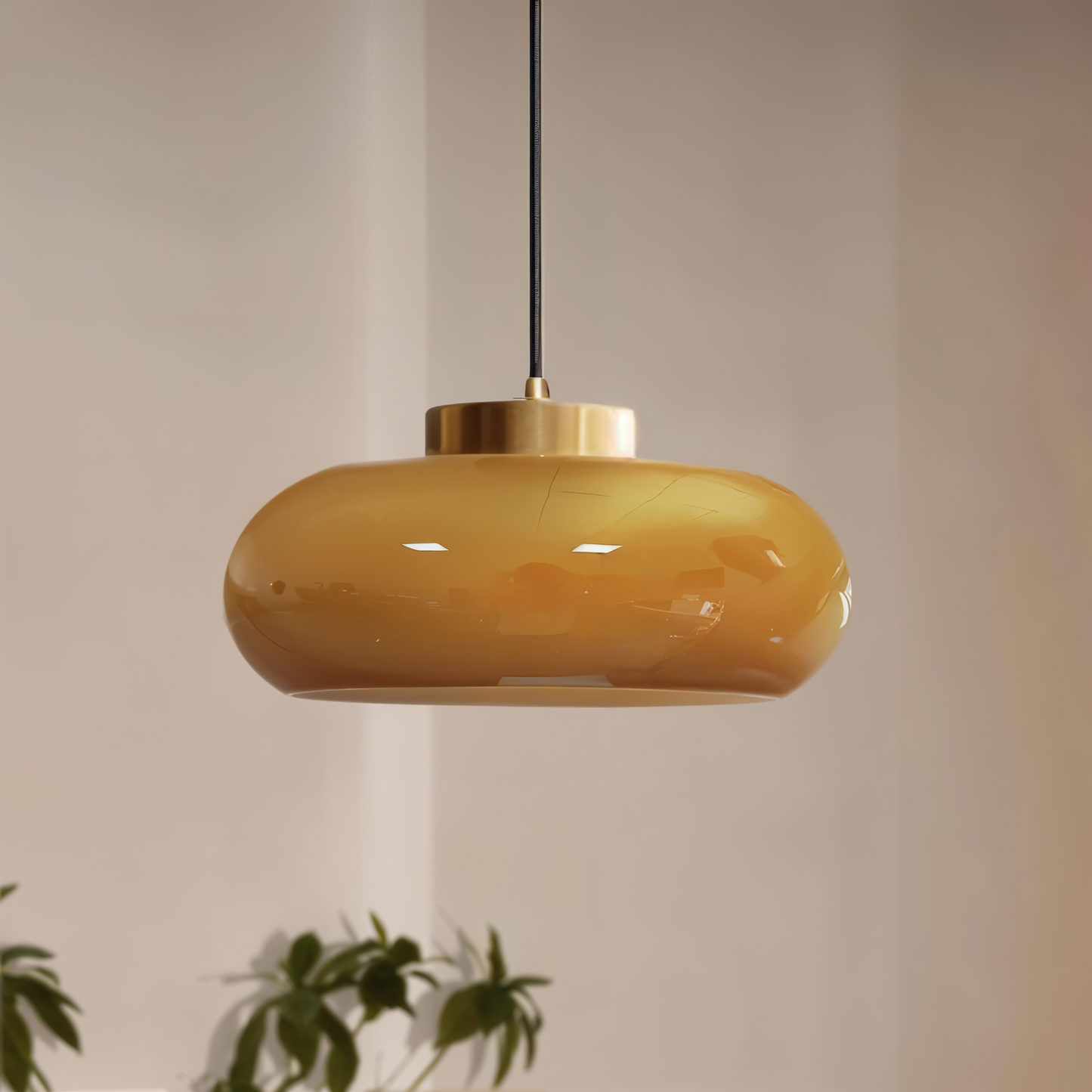 RetroGlow Deckenlampe – Gelb & Vintage-inspiriert