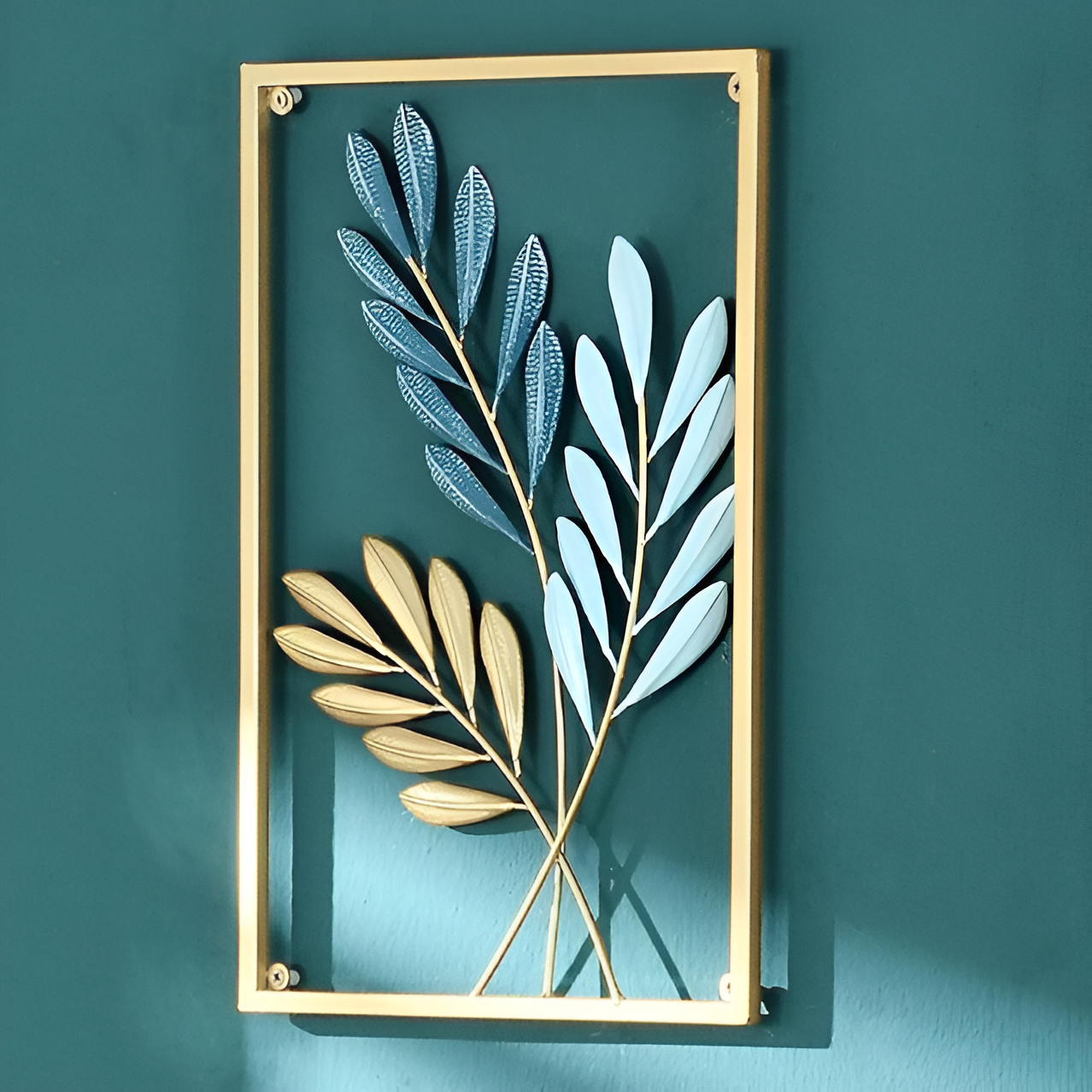 LeafAura – Metallwand-Deko im Blattdesign für moderne Räume