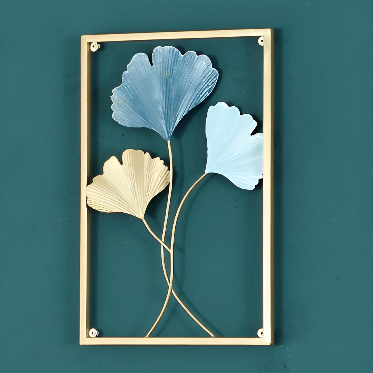 LeafAura – Metallwand-Deko im Blattdesign für moderne Räume
