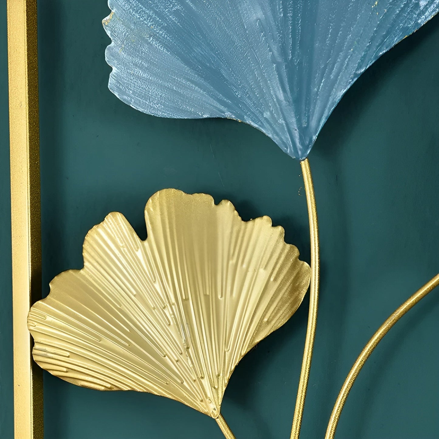 LeafAura – Metallwand-Deko im Blattdesign für moderne Räume