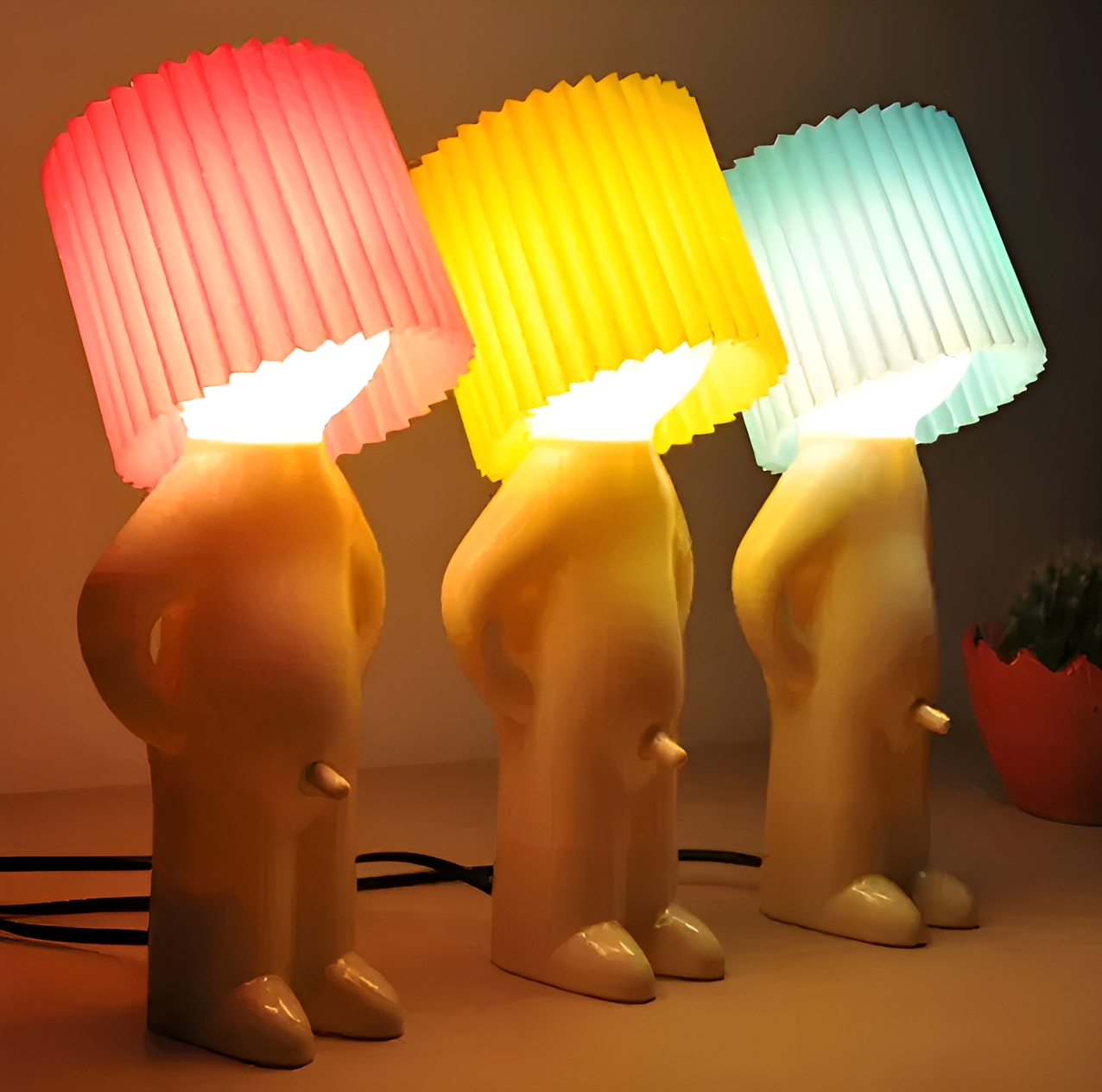 Tomo – Süße Jungen-Lampe als Nachtlicht