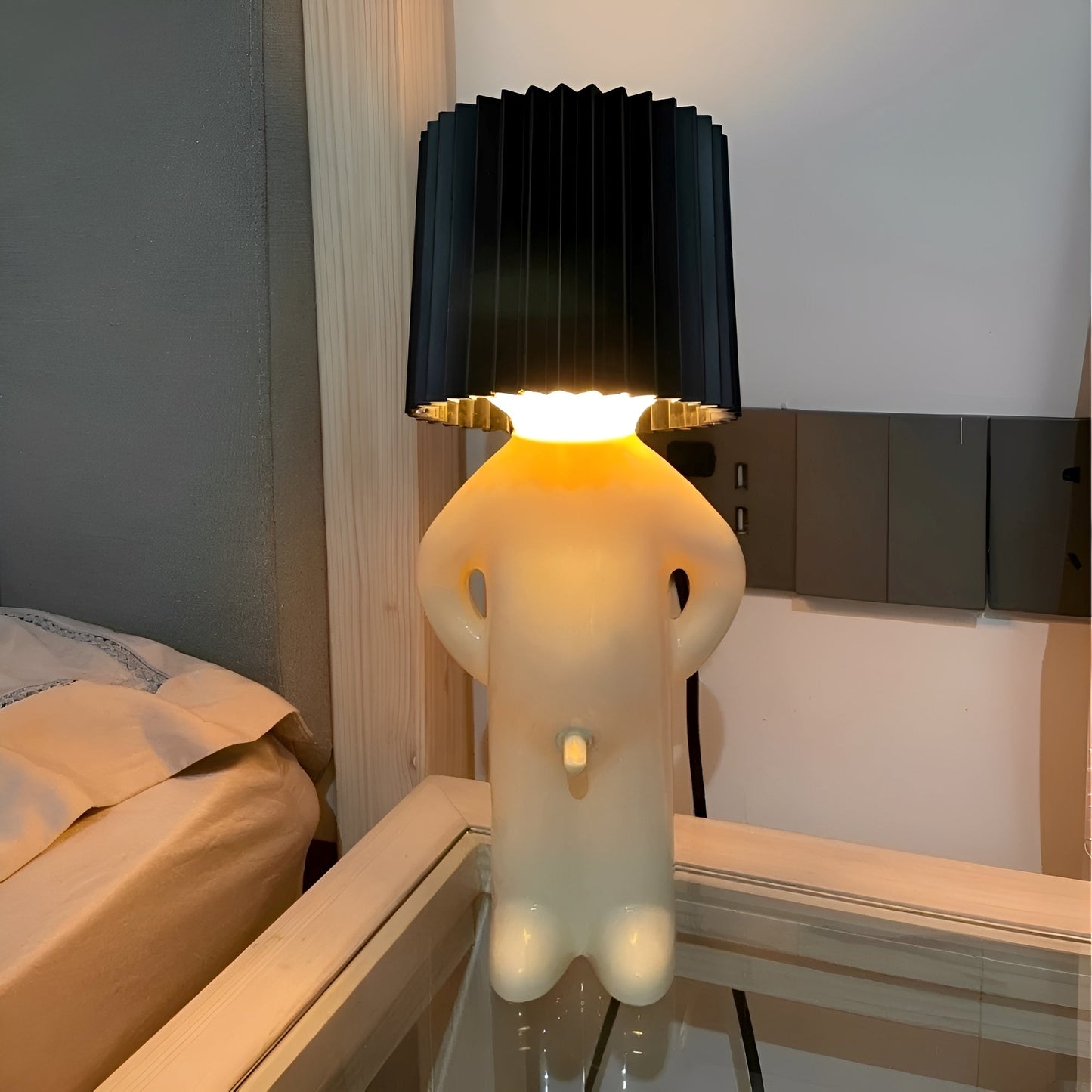 Tomo – Süße Jungen-Lampe als Nachtlicht