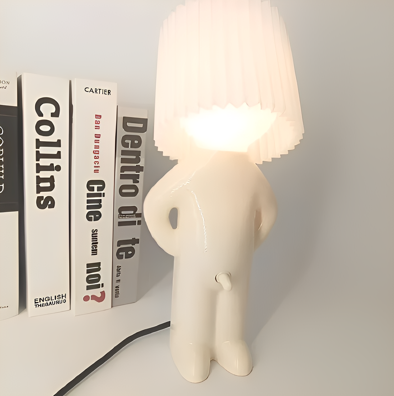 Tomo – Süße Jungen-Lampe als Nachtlicht