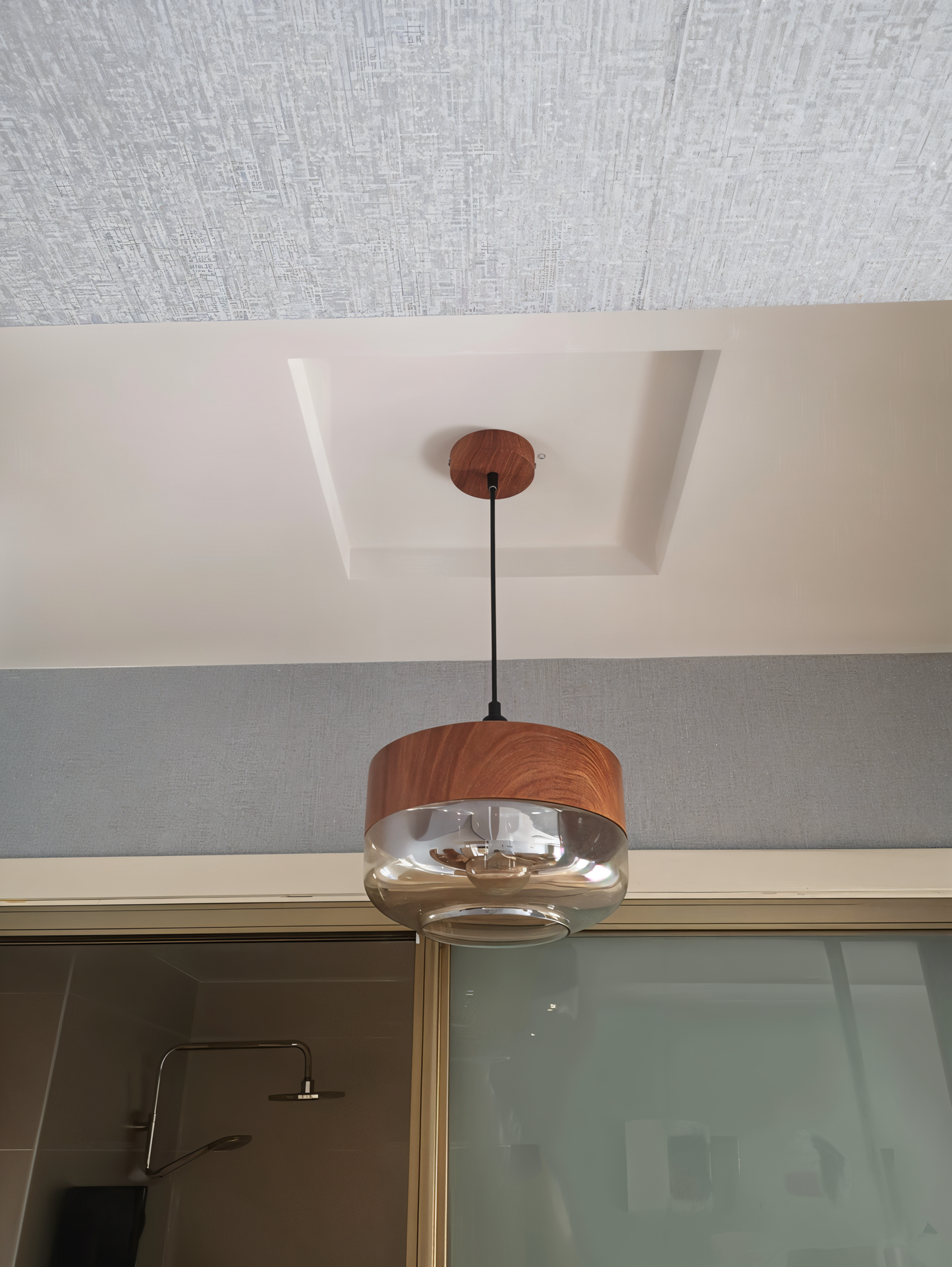 LoftRay – Retro Glas-Hängeleuchte im nordischen Loft-Stil