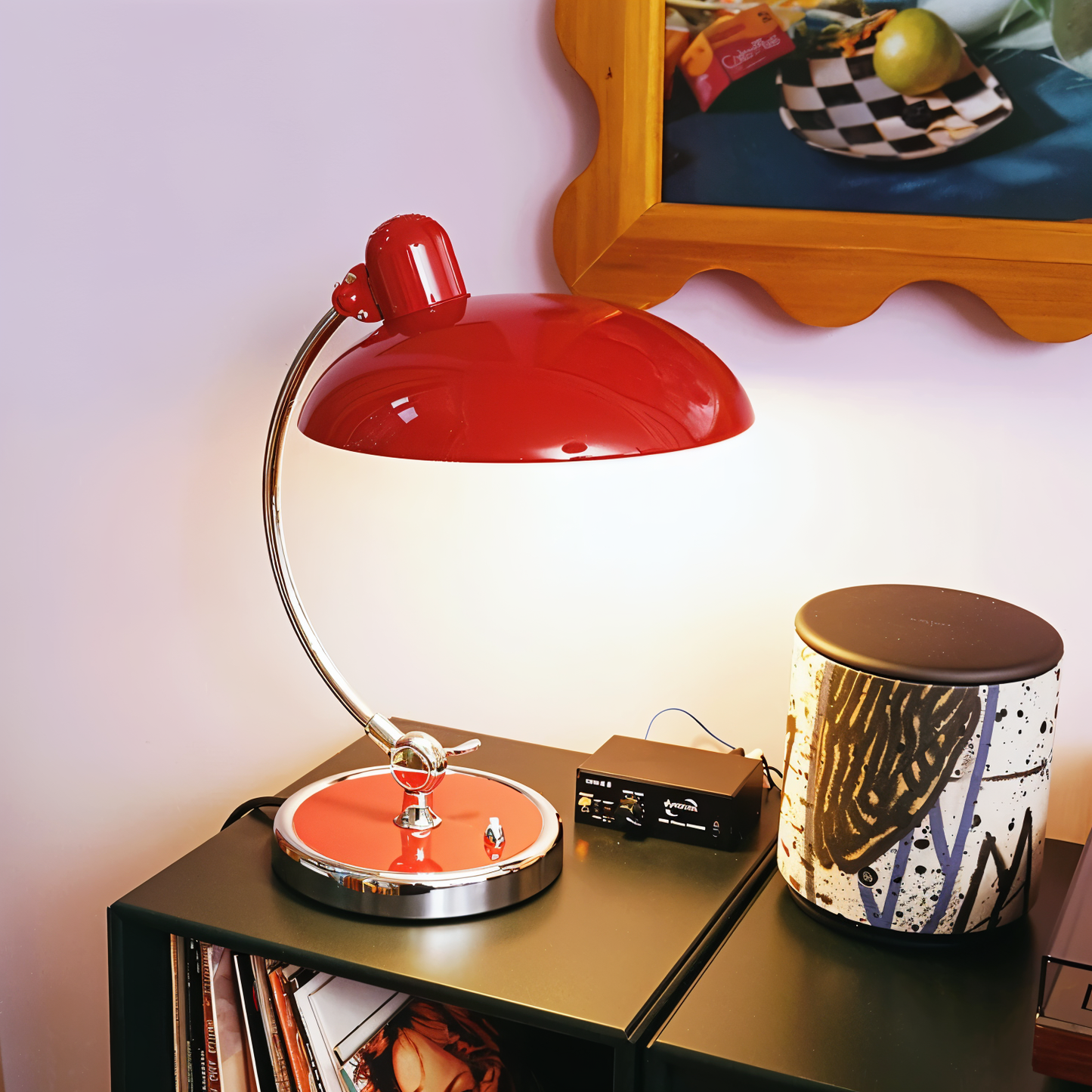 Minimalistische Tischlampe Im Retro-Stil