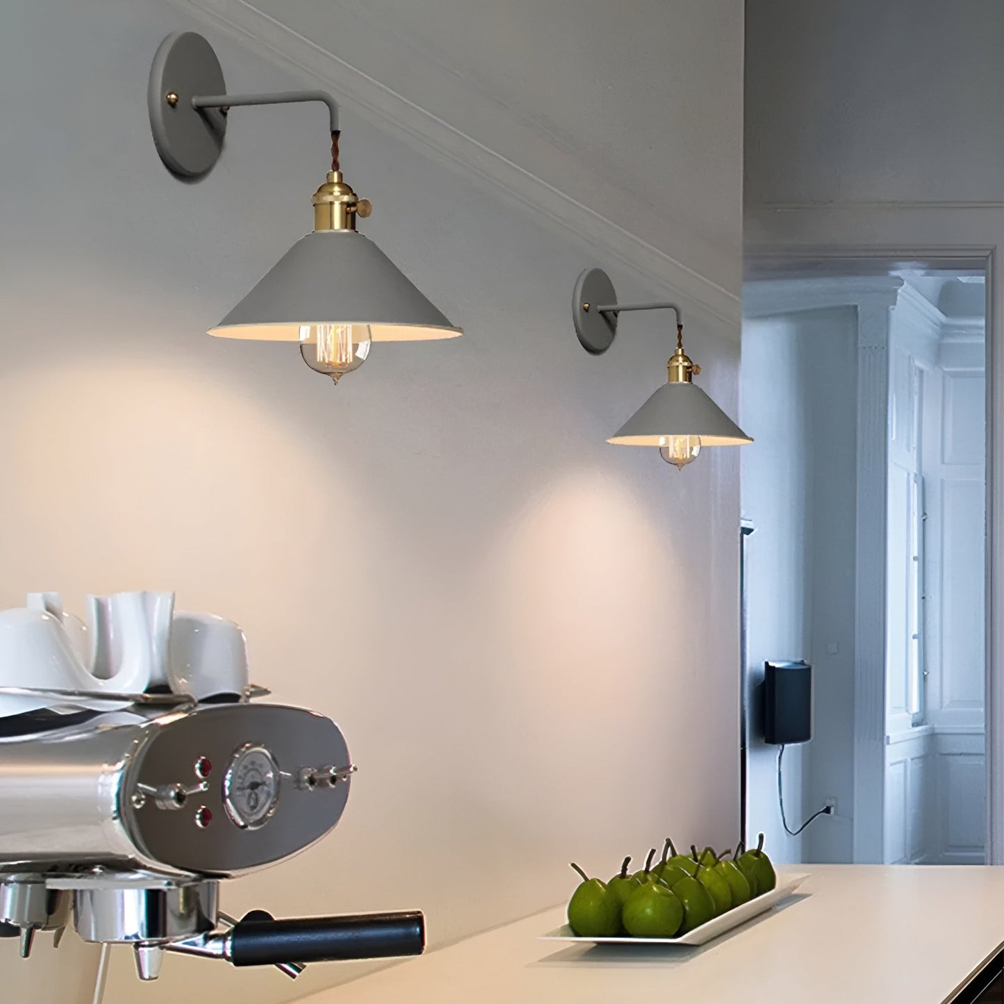 VintageCone Wandlampe – Metalllampe im Retro-Stil