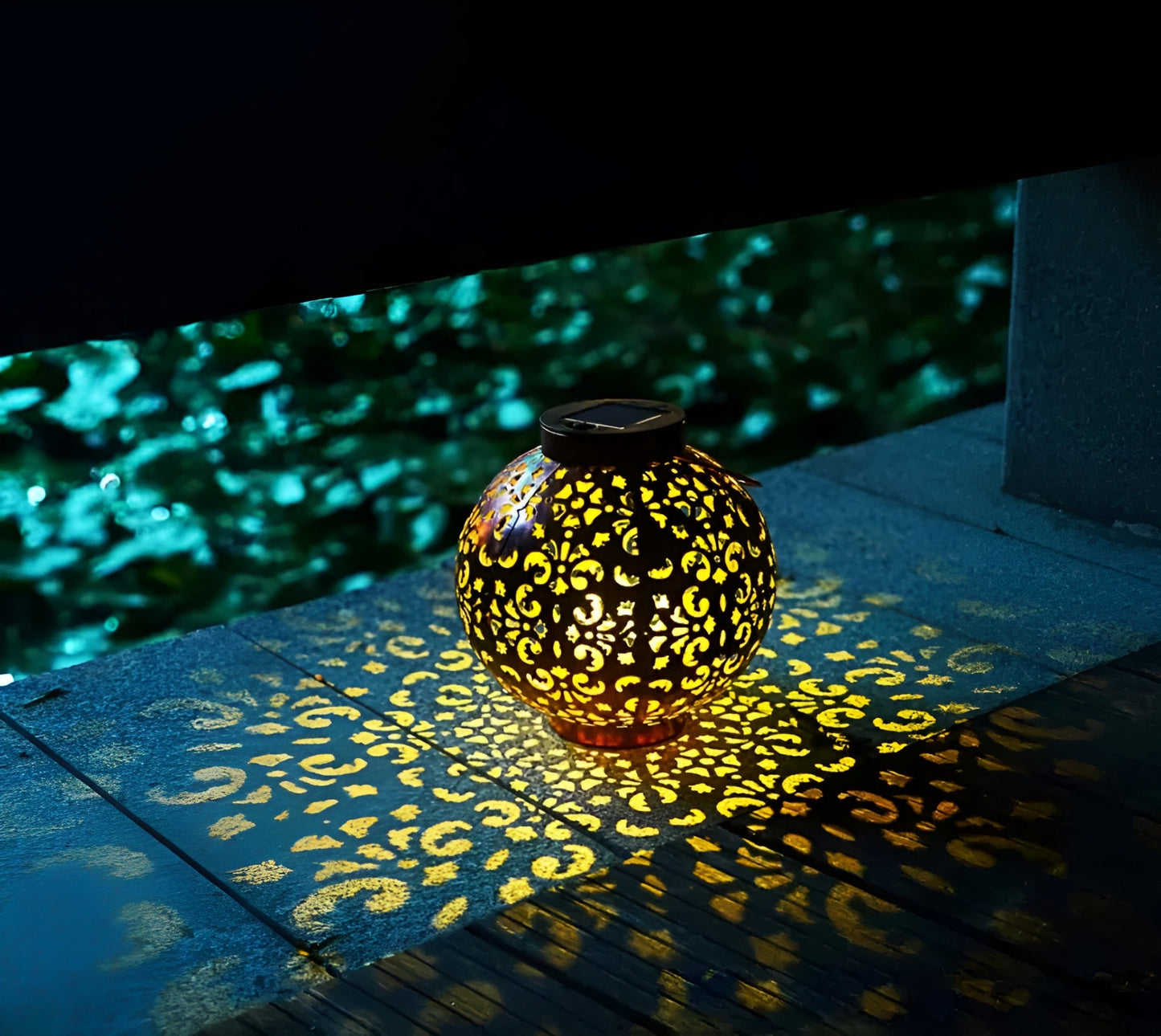 SolarCove – Wetterfeste Vintage-Solar-Außenlampe mit warmem Licht