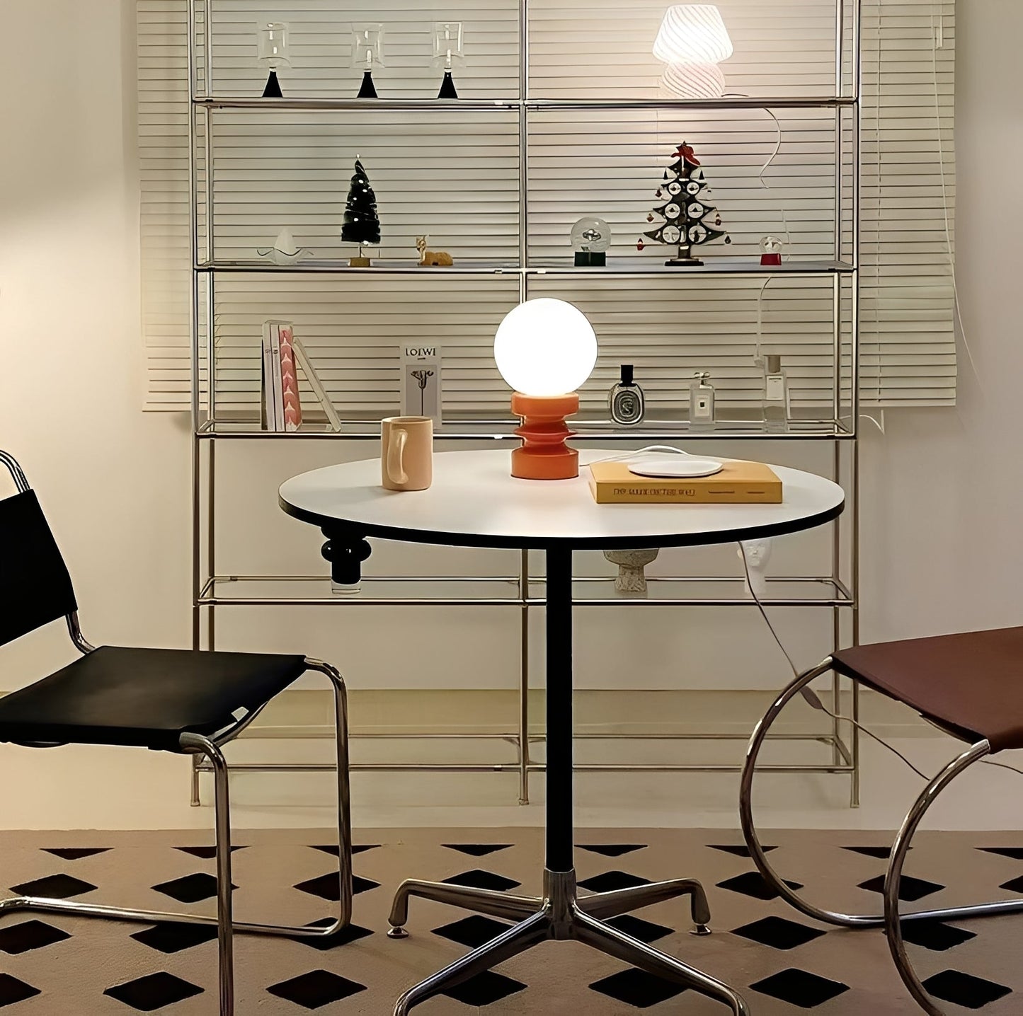 Noa – Originelle Nachttischlampe