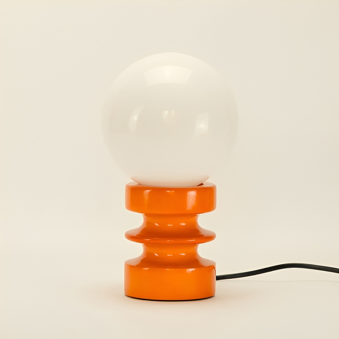 Noa – Originelle Nachttischlampe
