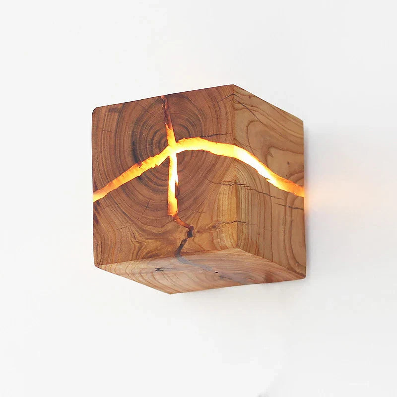 Kreative quadratische Wandleuchte aus massivem Holz für den Korridor