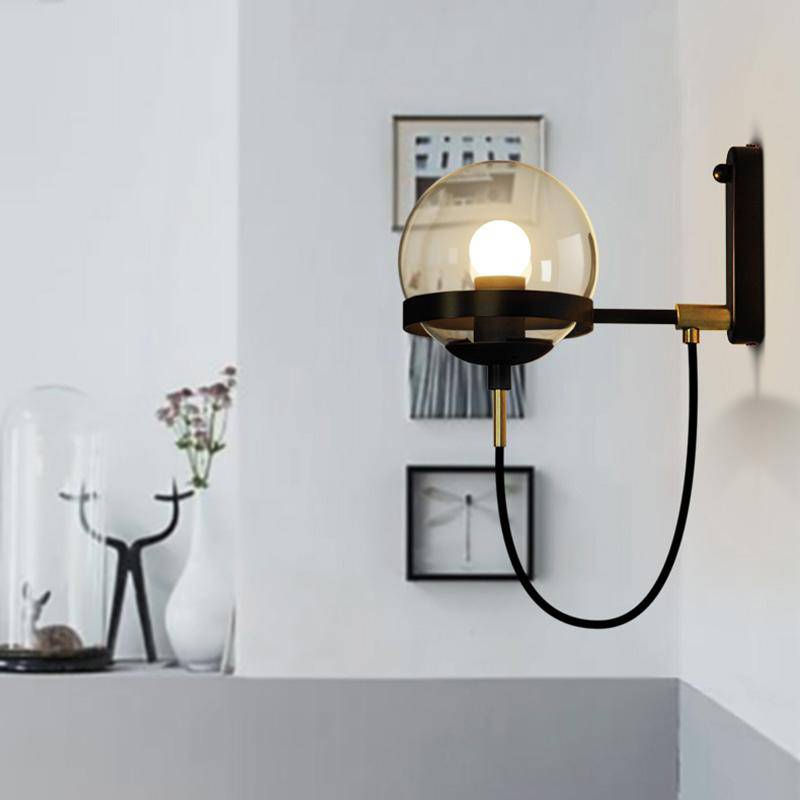 Oskar – Retro Glas Wandleuchte