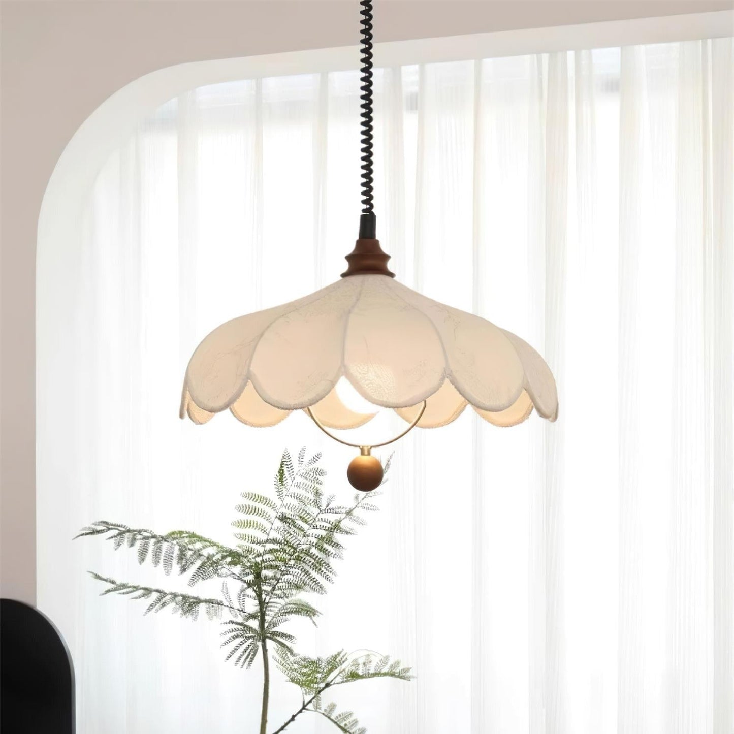 Ritta – Nostalgische Hängelampe mit Blumenmustern