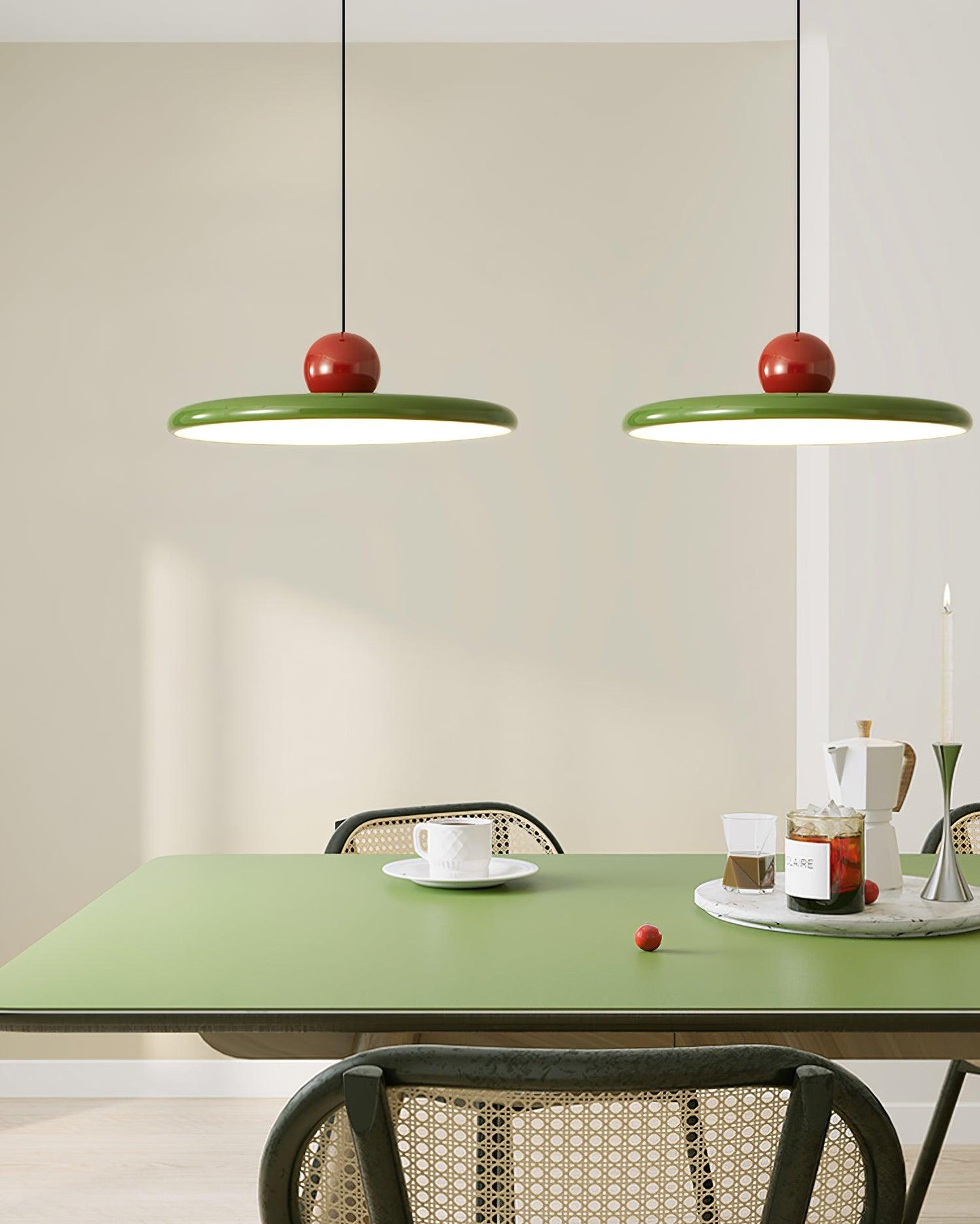 Luca – Moderne UFO-LED-Tischlampe