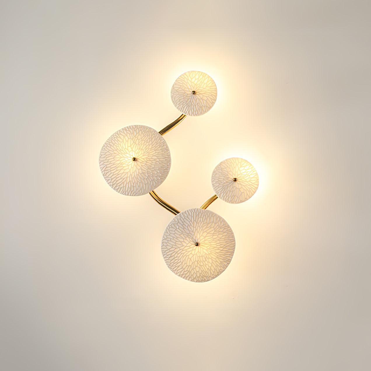 Olivia – Wandleuchte im Lotusblüten-Design