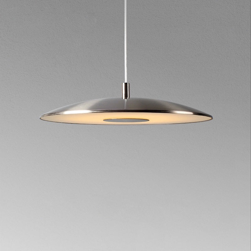 Inari – Deckenleuchte im minimalistischen Bauhaus-Design