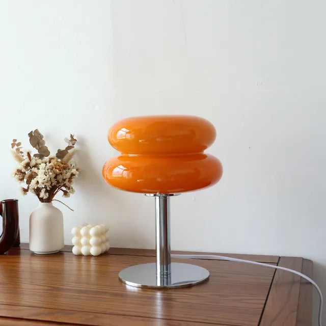 Nordische minimalistische Tischlampe aus der Mitte der Antike