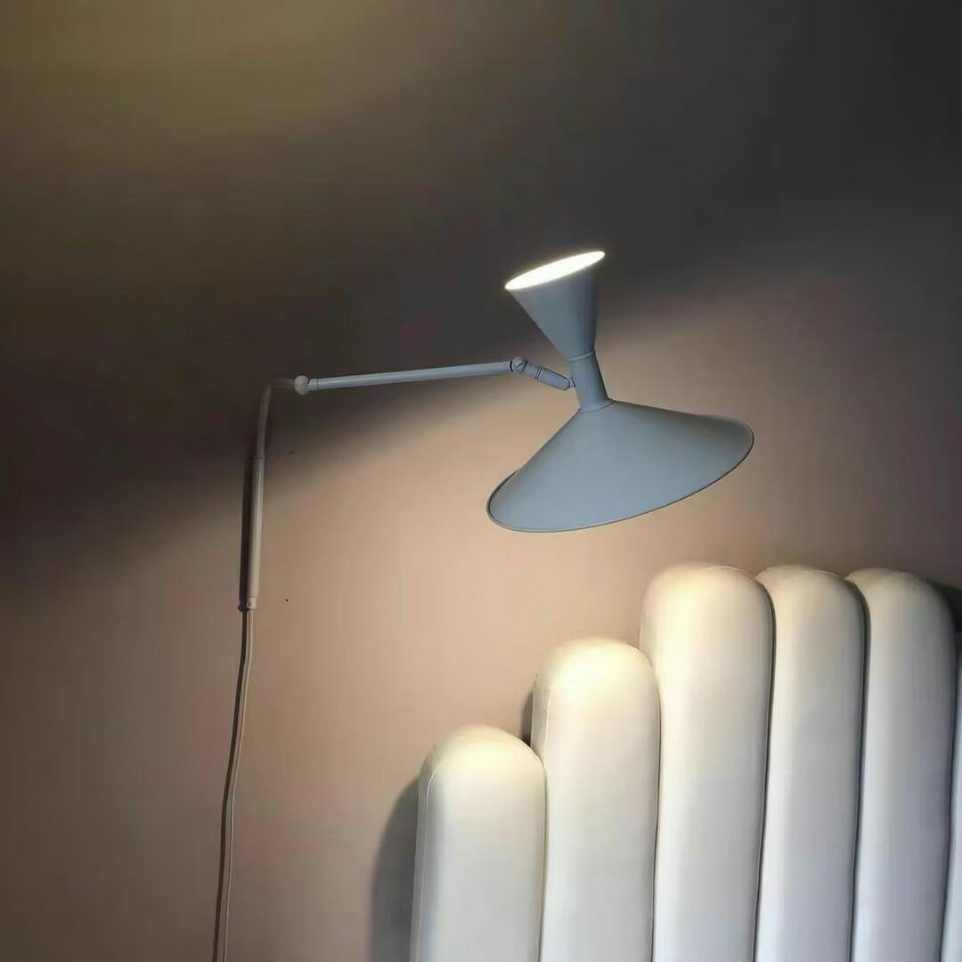 Shane – Einstellbare Wandleuchte im nordischen Stil mit LED