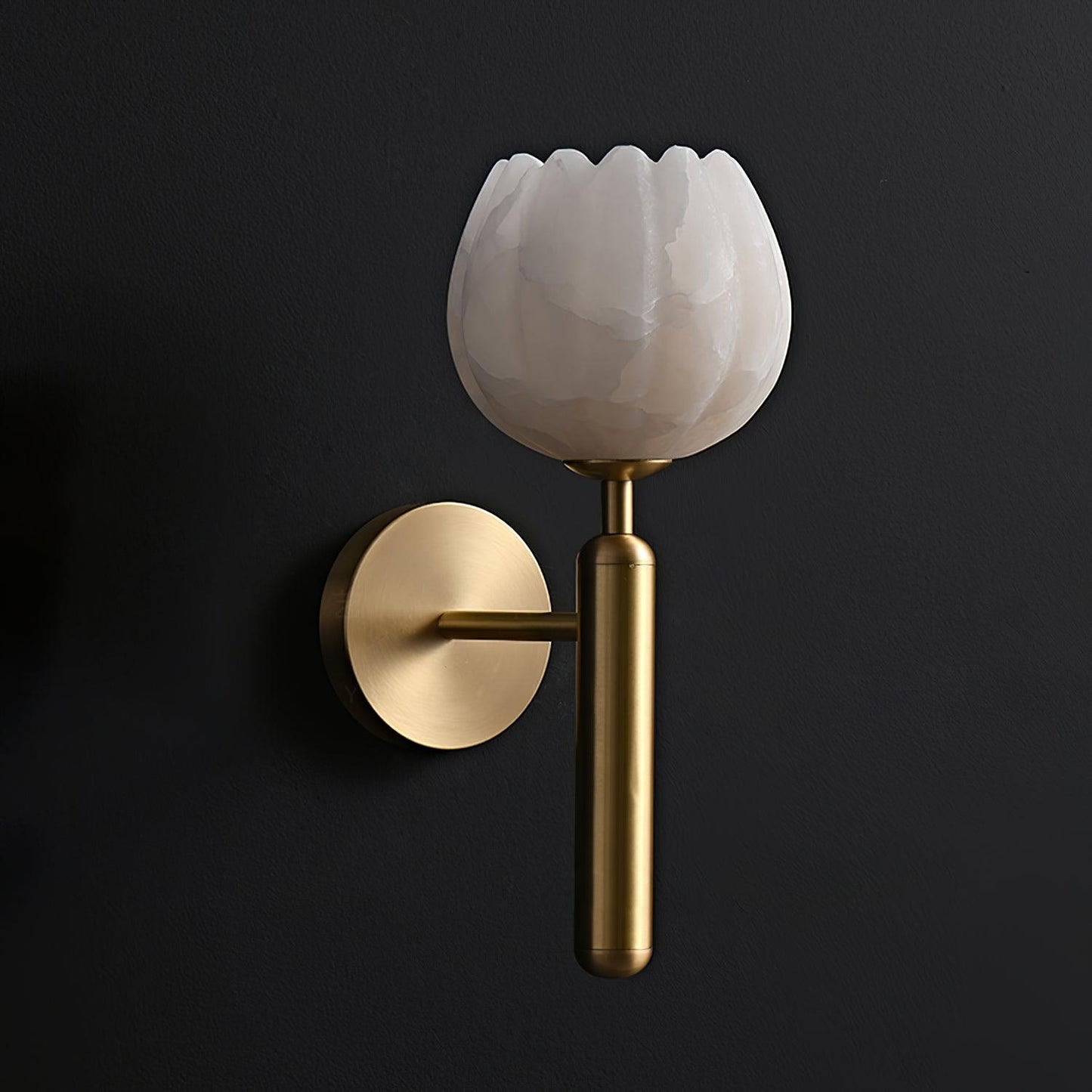 Mei – Kupfer-Marmor Wandlampe