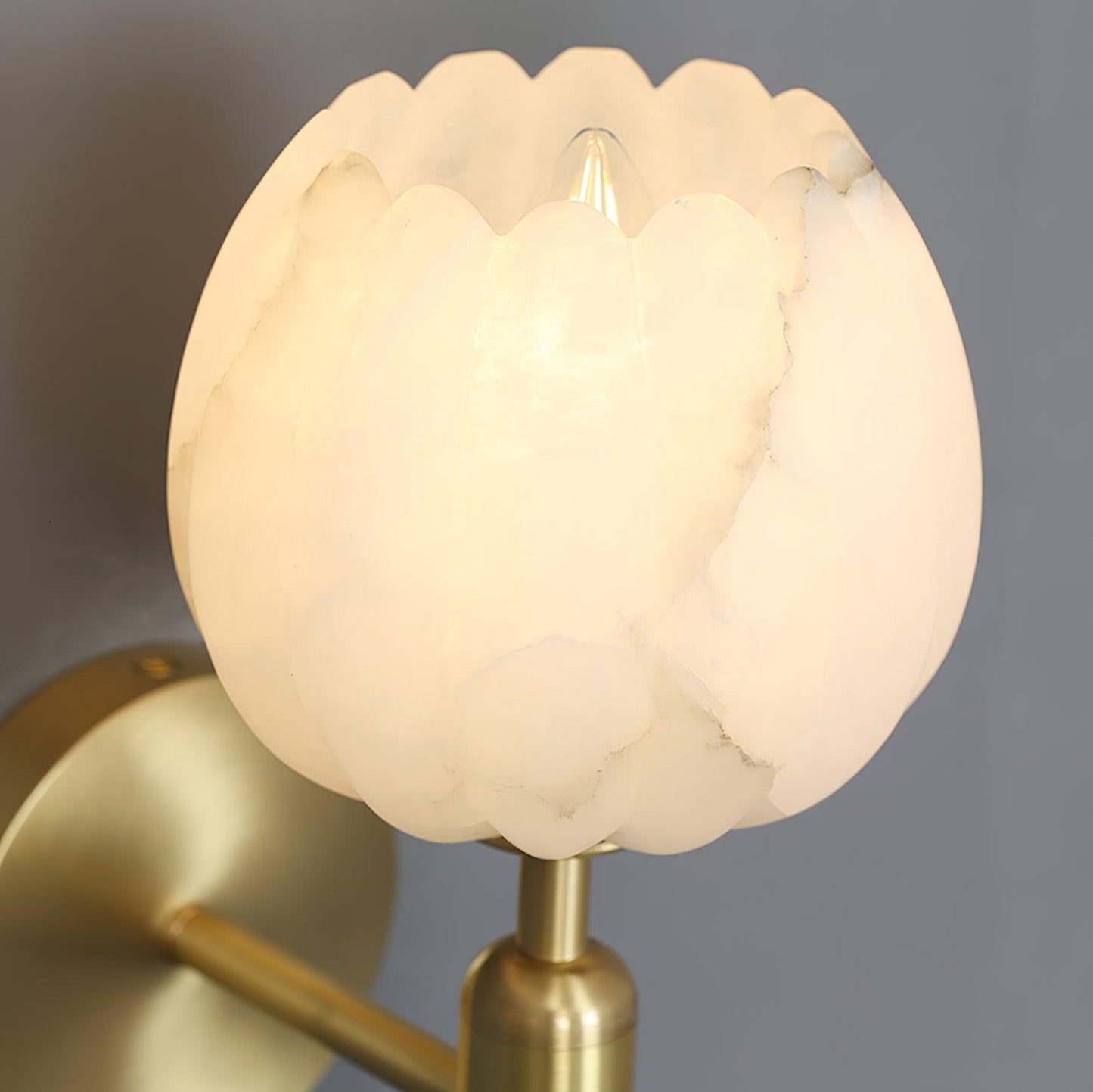 Mei – Kupfer-Marmor Wandlampe