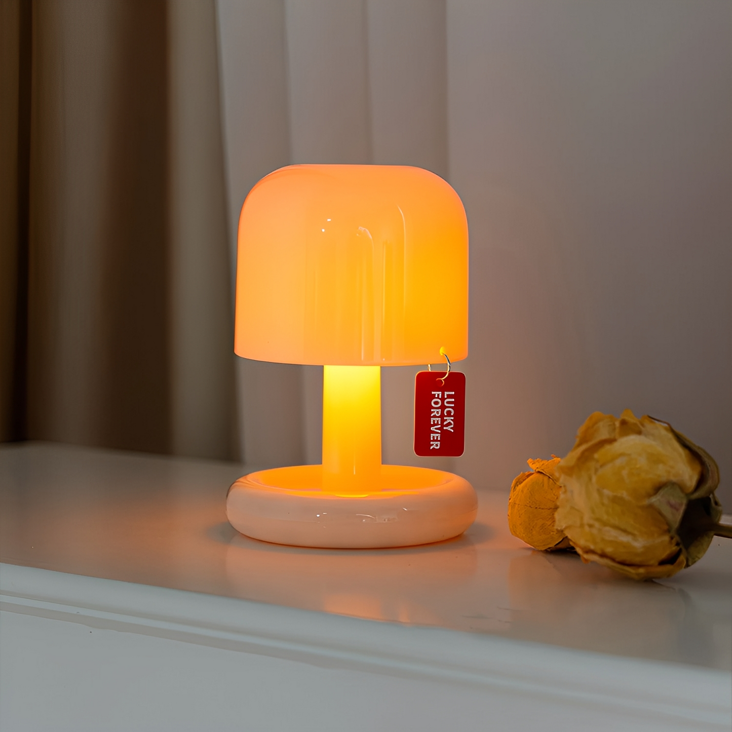 Sonia – Einfallsreiche Tisch-Nachtlampe