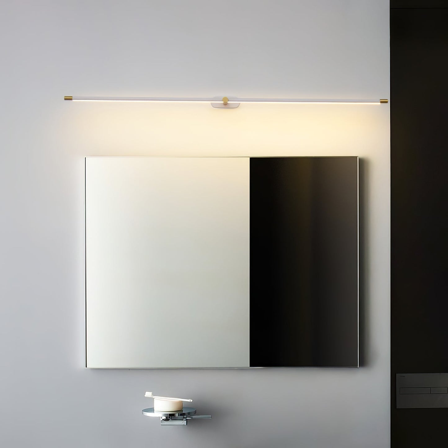 Sayuri – Moderne LED-Spiegellampe