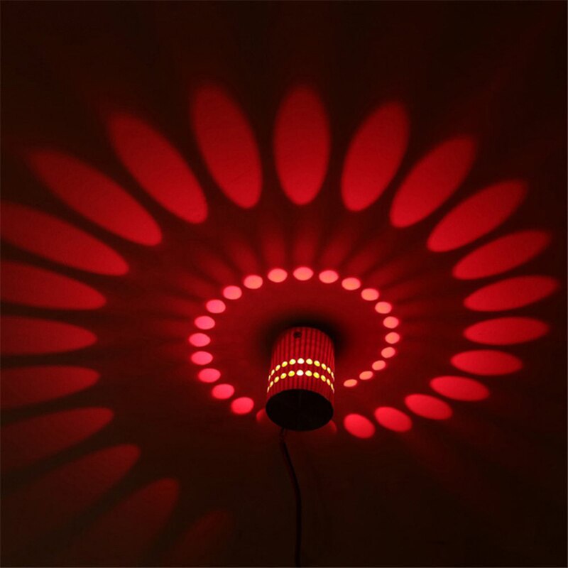 ColorLux – Moderne LED-Deckenleuchte mit mehrfarbiger Lichtvielfalt