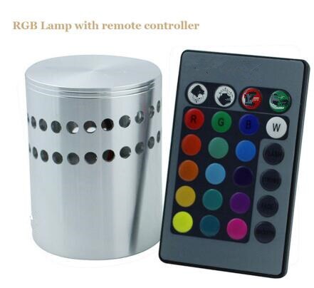 ColorLux – Moderne LED-Deckenleuchte mit mehrfarbiger Lichtvielfalt