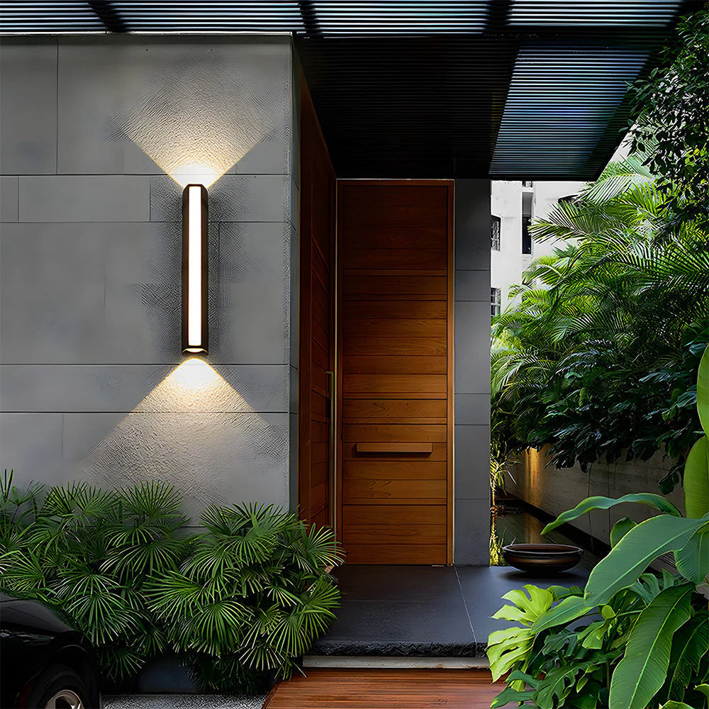 Nira – Eine simple und stilvolle Außenwandlampe
