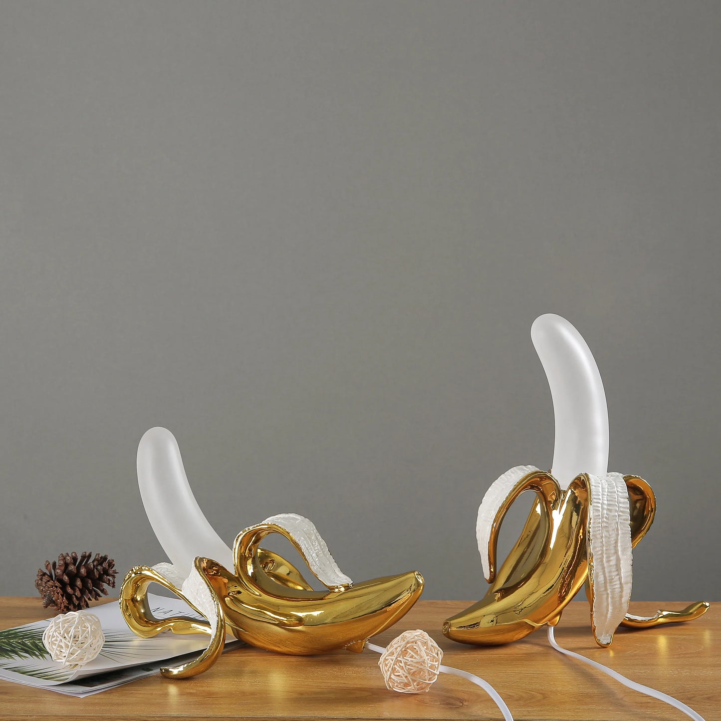 kreative geschälte Bananen-Tischlampe