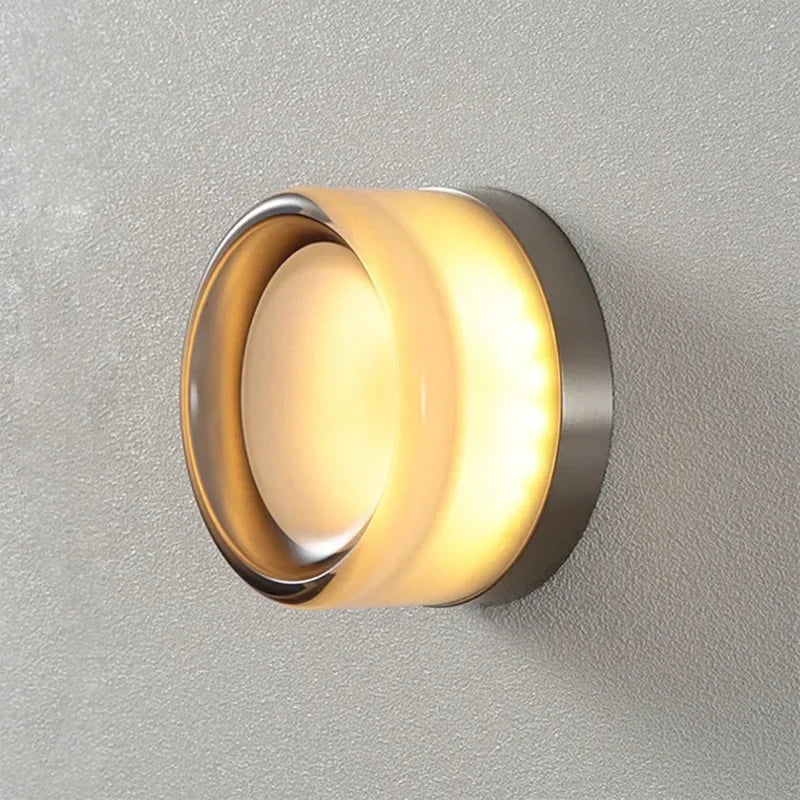 Gelee-inspirierte minimalistische Wandlampe
