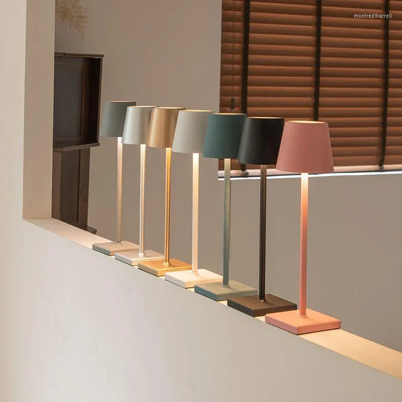 Nordic Glow - Tragbare Tischlampe MP Ozzie