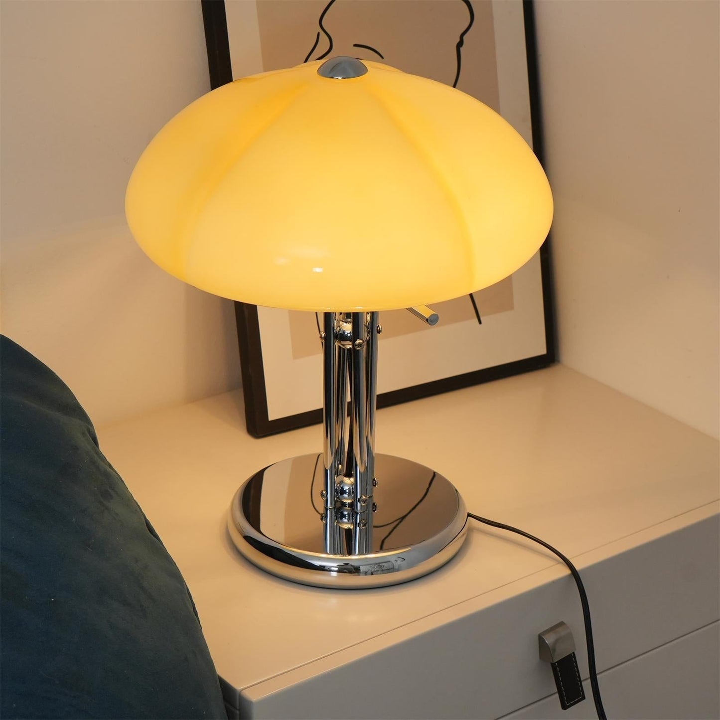 MushHaus – Pilzförmige Bauhaus-Tischlampe im stilvollen Design