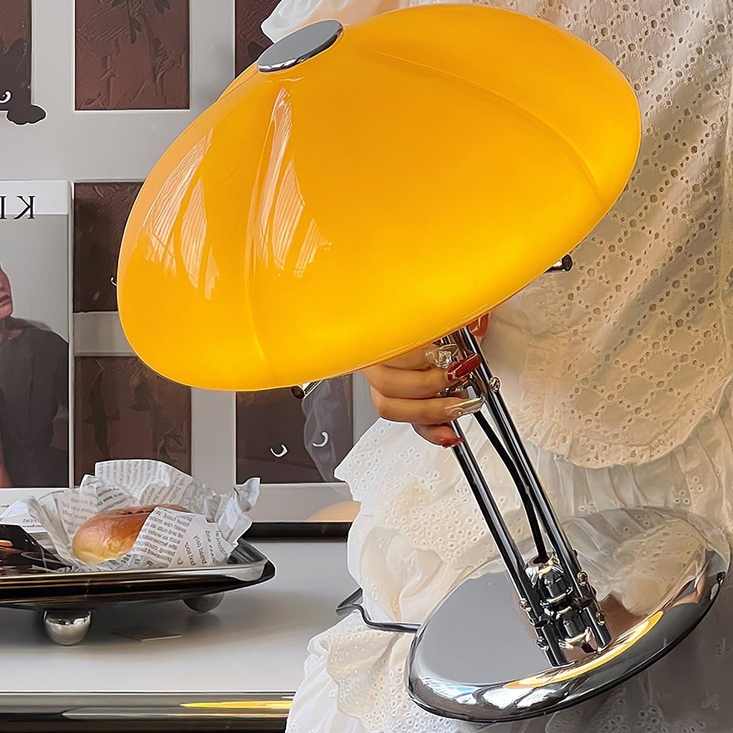 MushHaus – Pilzförmige Bauhaus-Tischlampe im stilvollen Design