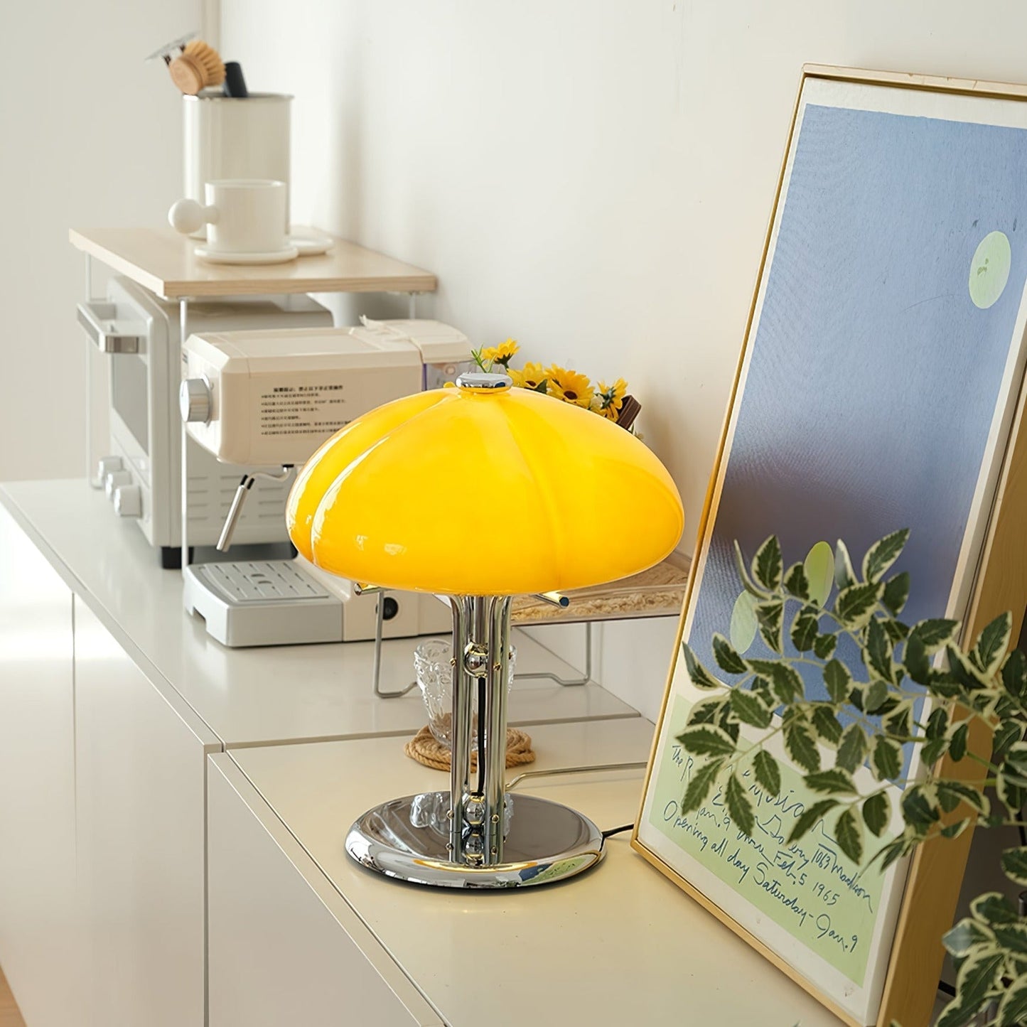 MushHaus – Pilzförmige Bauhaus-Tischlampe im stilvollen Design