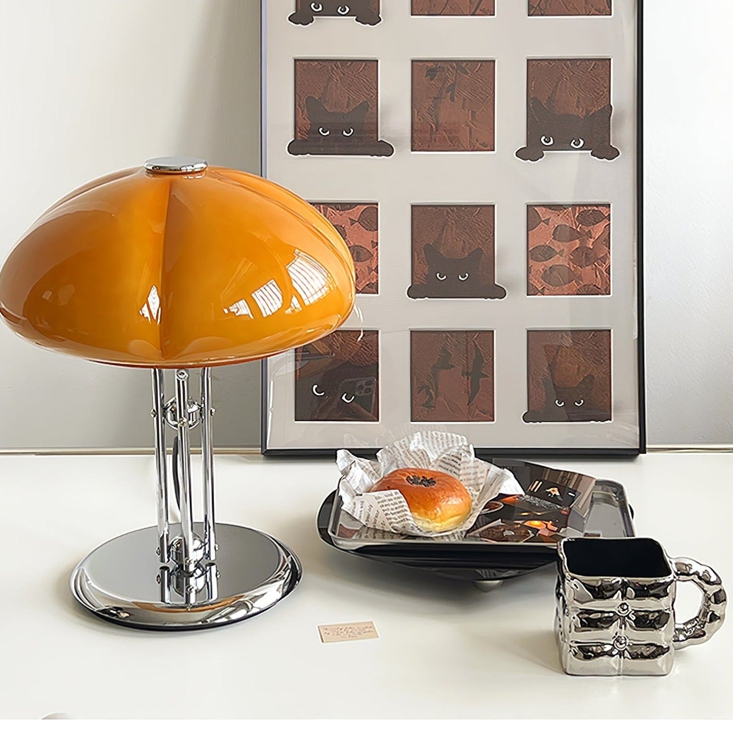 MushHaus – Pilzförmige Bauhaus-Tischlampe im stilvollen Design