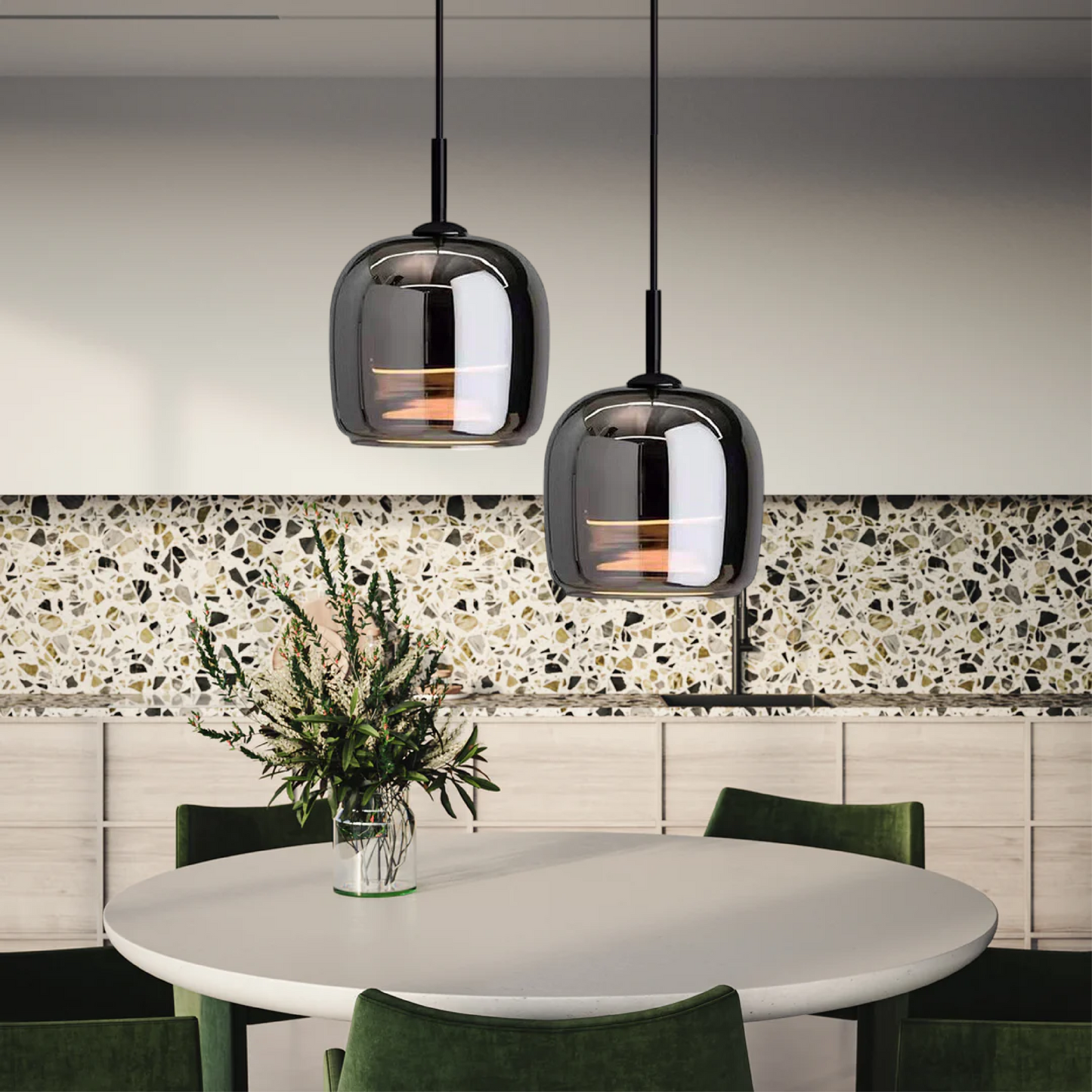 Ella – Moderne Glas-Hängelampe mit Charakter