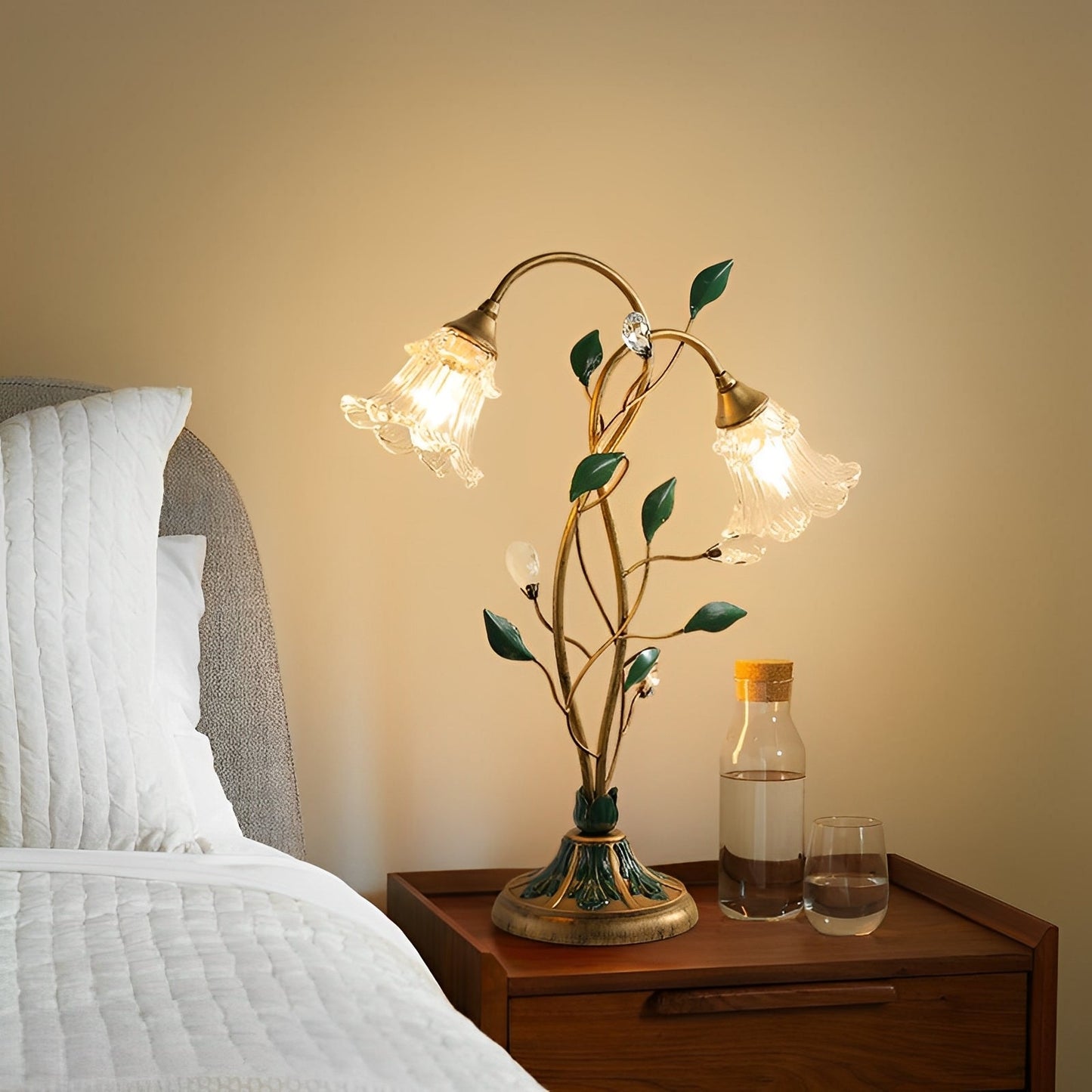 Ella – Französische Blumenschreibtischlampe