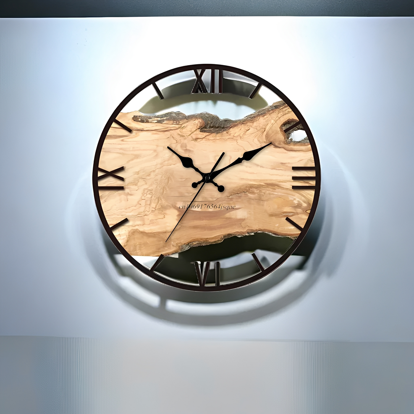 Alvik – Einfache nordische Wanduhr mit Holzoptik