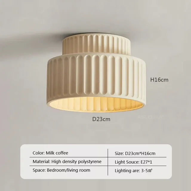 Deckenleuchte im nordischen Creme-Stil